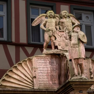 Die Engel mit dem Wertheimer Stadtwappen